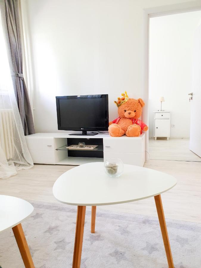 Apartment Iskra Beograd Ngoại thất bức ảnh