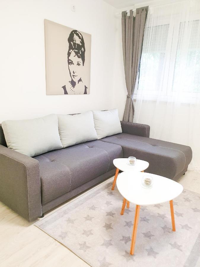 Apartment Iskra Beograd Ngoại thất bức ảnh