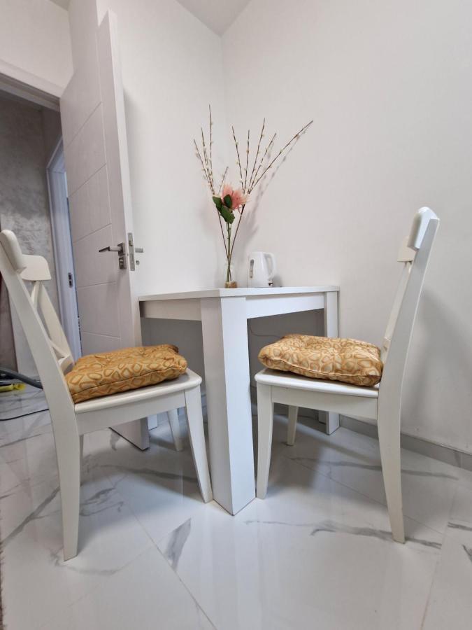 Apartment Iskra Beograd Ngoại thất bức ảnh